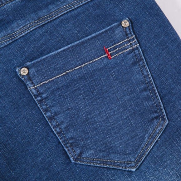 Elastic waist jeans - Picture 2 of 5